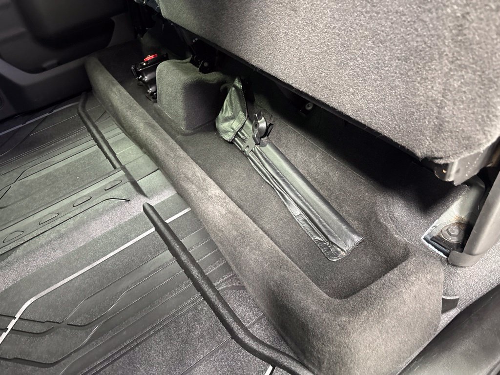 Used 2019 Chevrolet Silverado 1500 RST AWD/4WD image 36