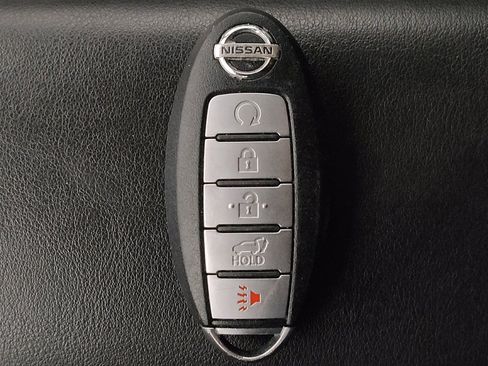 Used 2018 Nissan Murano Platinum image 32