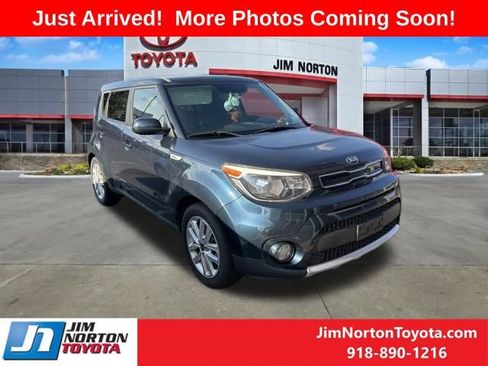 Used 2018 Kia Soul + FWD image 1