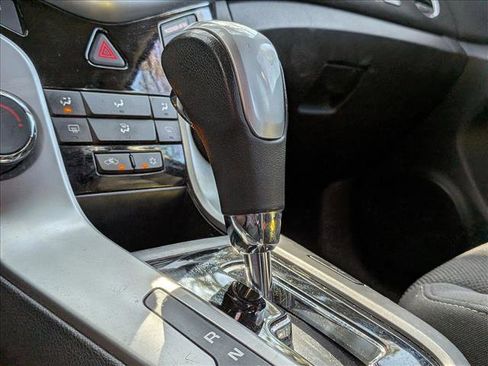 Used 2014 Chevrolet Cruze LT image 11
