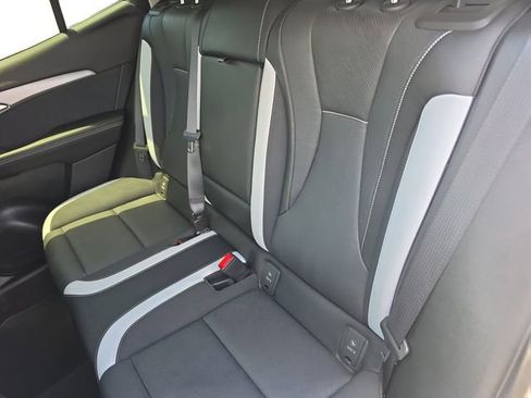 Used 2025 Buick Envision Sport Touring AWD/4WD image 15