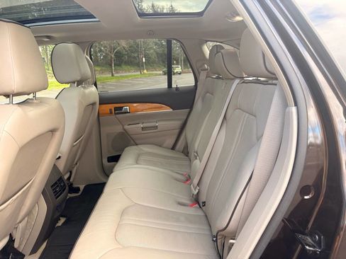 Used 2013 Lincoln MKX AWD image 15