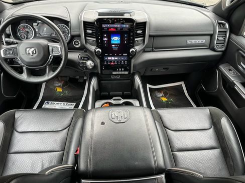 Used 2025 RAM 1500 Laramie image 24