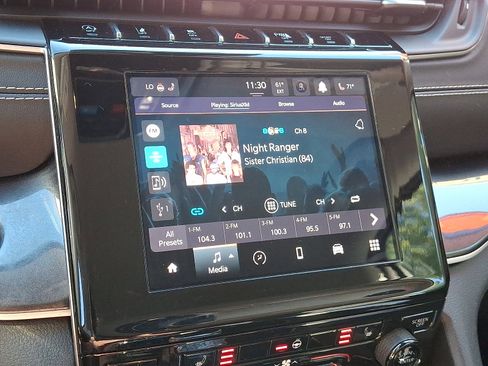 Certified 2021 Jeep Grand Cherokee L Laredo w/ Luxury Tech Group I image 17