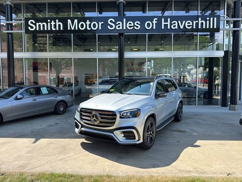New 2025 Mercedes-Benz GLS 450 4MATIC image 1