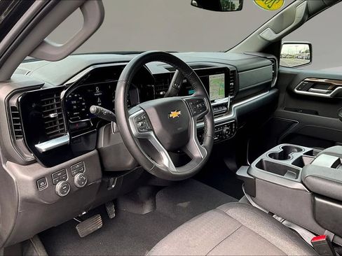Used 2026 Chevrolet Silverado 1500 LT AWD/4WD image 15