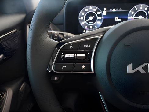 New 2026 Kia Seltos SX image 20