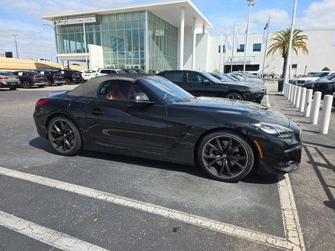Used 2023 BMW Z4 sDrive30i w/ Premium Package image 1