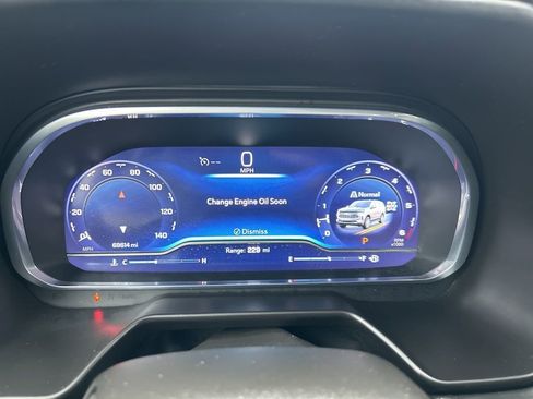 Used 2023 Chevrolet Tahoe RST w/ Luxury Package image 12