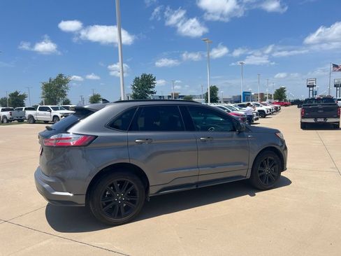 Used 2023 Ford Edge ST-Line AWD/4WD image 5