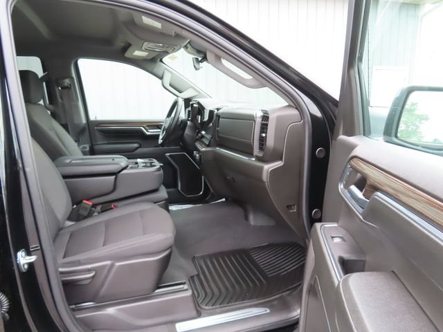 Used 2024 Chevrolet Silverado 1500 LT AWD/4WD image 23