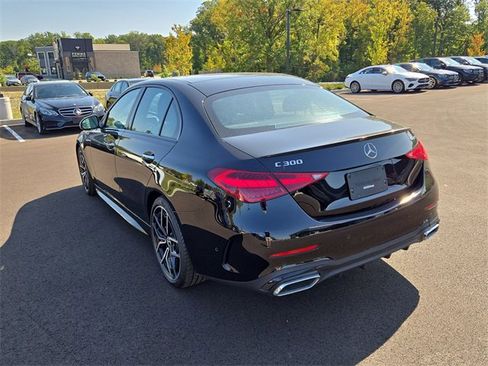 Used 2024 Mercedes-Benz C 300 4MATIC Sedan image 5