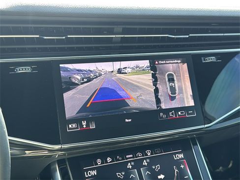 Used 2025 Audi Q7 3.0T Prestige w/ Prestige Package image 19