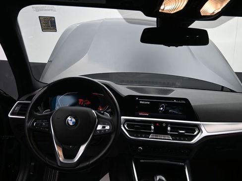 Used 2021 BMW 330i Sedan w/ Premium Package RWD image 33