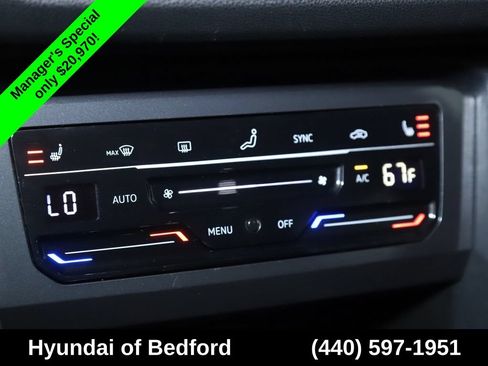 Used 2023 Volkswagen Tiguan SE R-Line FWD image 32