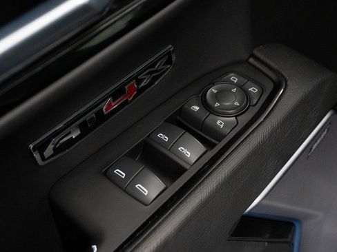 Used 2022 GMC Sierra 1500 AT4X image 21