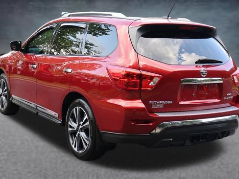 Used 2017 Nissan Pathfinder Platinum AWD/4WD image 21