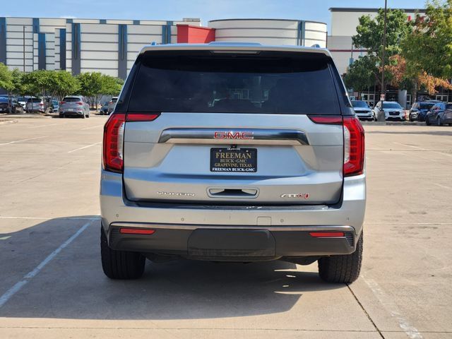 Used 2024 GMC Yukon AT4 w/ AT4 Premium Plus Package AWD/4WD image 6