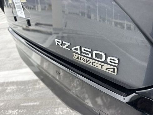 Certified 2023 Lexus RZ 450e Premium w/ Accessory Package (Z1) image 25