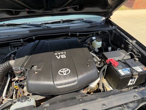 Used 2010 Toyota Tacoma 4x4 Access Cab V6 image 20