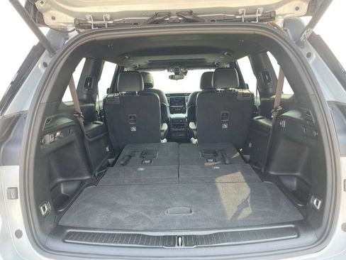 Used 2023 Jeep Grand Cherokee L Laredo AWD/4WD image 30