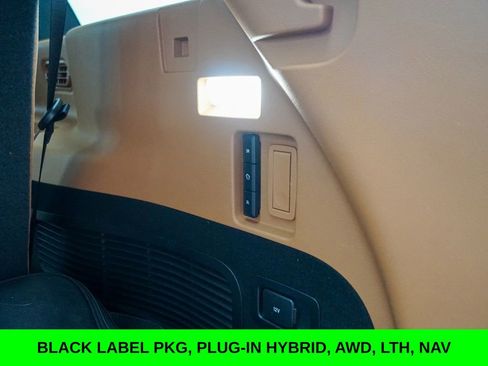 Used 2020 Lincoln Aviator Black Label Grand Touring w/ Class IV Trailer Tow Package image 11