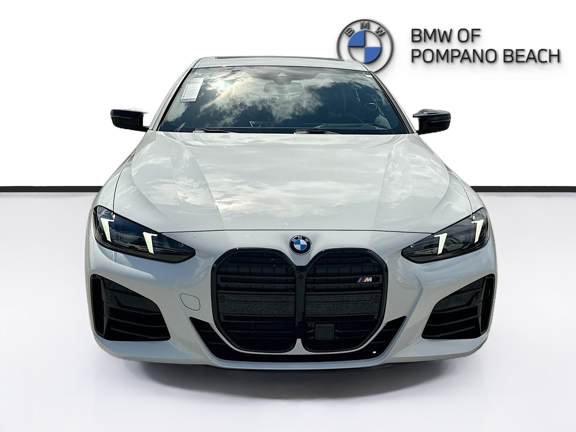 New 2026 BMW M440i Coupe w/ Premium Package RWD image 2