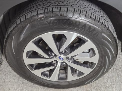 Certified 2024 Subaru Outback Premium image 11