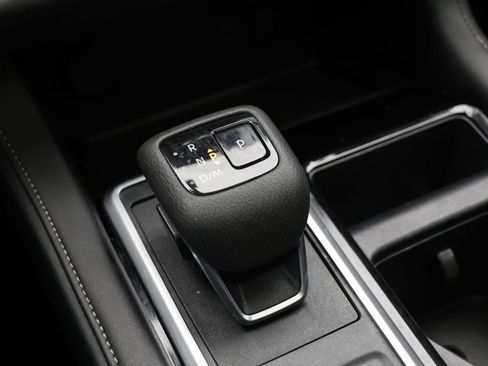 Used 2025 Nissan Pathfinder SL w/ SL Premium Package image 27