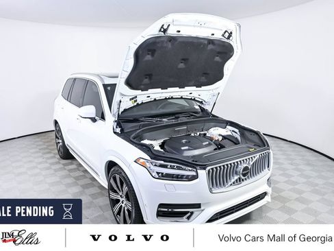 Certified 2024 Volvo XC90 T8 Ultimate w/ Protection Package AWD/4WD image 38