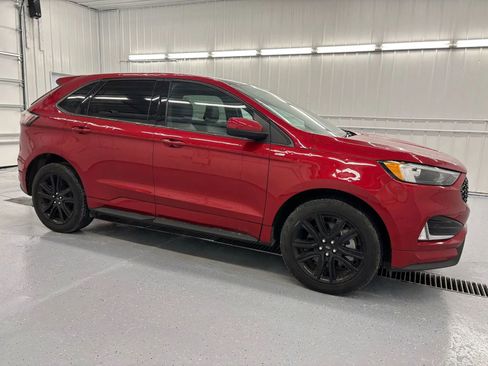 Used 2022 Ford Edge ST-Line w/ Class II Trailer Tow Package image 13