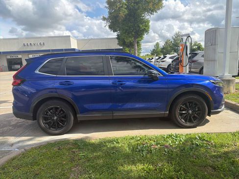 Used 2023 Honda CR-V Sport image 4