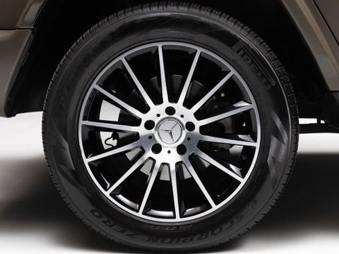 Used 2019 Mercedes-Benz G 550 image 35