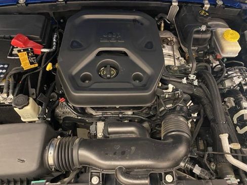 Used 2023 Jeep Wrangler Sahara image 29