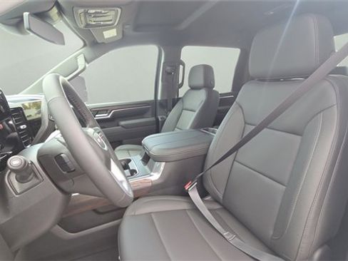 New 2026 GMC Sierra 2500 SLT image 34