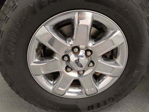 Used 2013 Ford F150 XLT w/ Luxury Equipment Group image 31