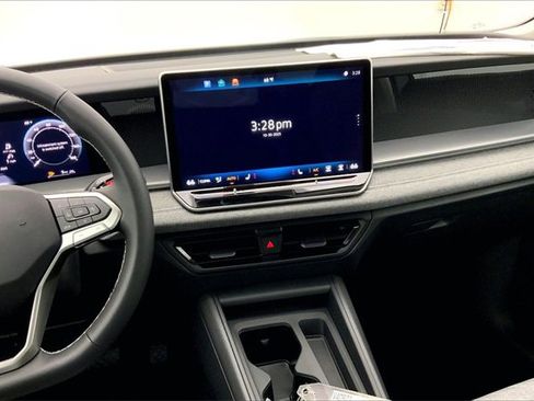 New 2026 Volkswagen Tiguan S image 8