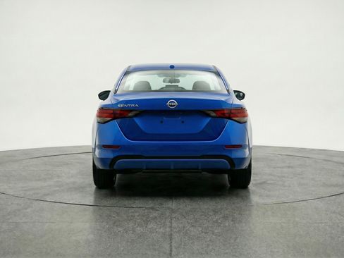 Used 2025 Nissan Sentra SV FWD image 7