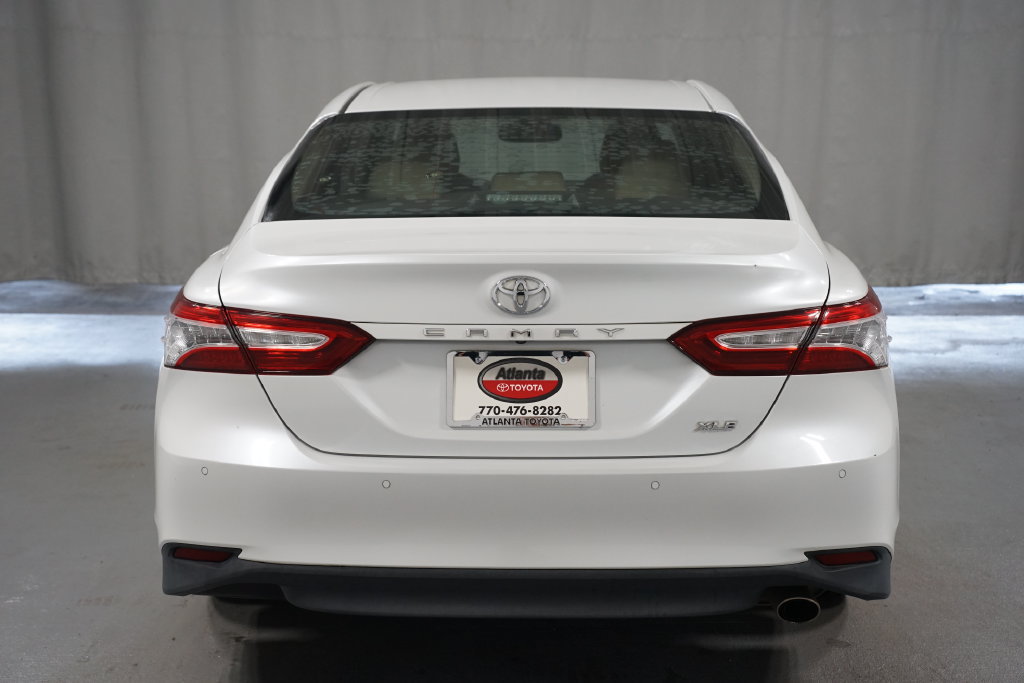 Certified 2018 Toyota Camry XLE FWD image 7