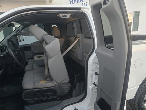 Used 2005 Ford F150 XL image 17