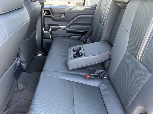 New 2026 Toyota 4Runner Limited AWD/4WD image 20