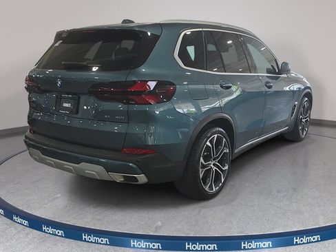 Certified 2025 BMW X5 xDrive40i w/ Parking Assistance Package AWD/4WD image 5
