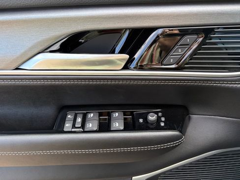 New 2026 Jeep Grand Wagoneer 4WD image 21