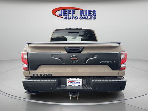 Used 2021 Nissan Titan PRO-4X w/ Pro-4x Convenience Package image 6
