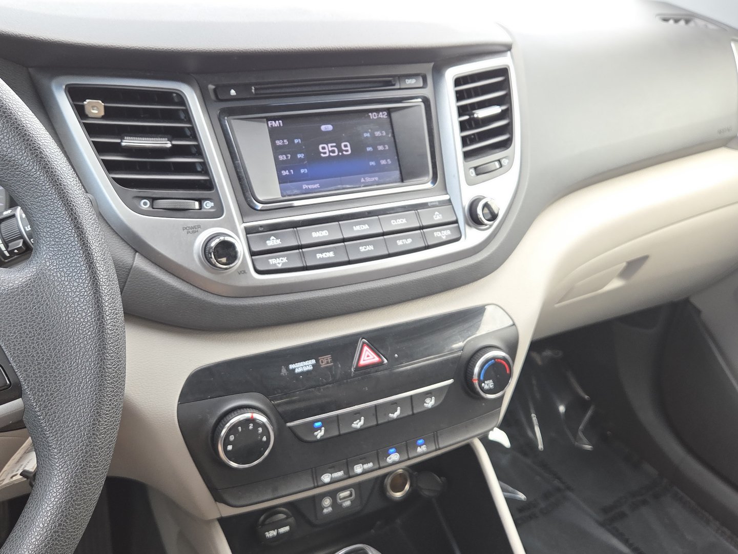 Used 2017 Hyundai Tucson SE w/ SE Popular Package 02 FWD image 27