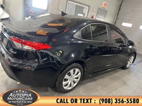 Used 2024 Toyota Corolla LE image 6