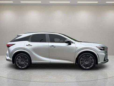 Used 2023 Lexus RX 500h F Sport w/ Cold Area Package AWD/4WD image 6