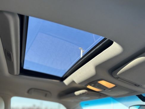 Used 2016 INFINITI QX80 Base w/ 22" Wheel Package image 12