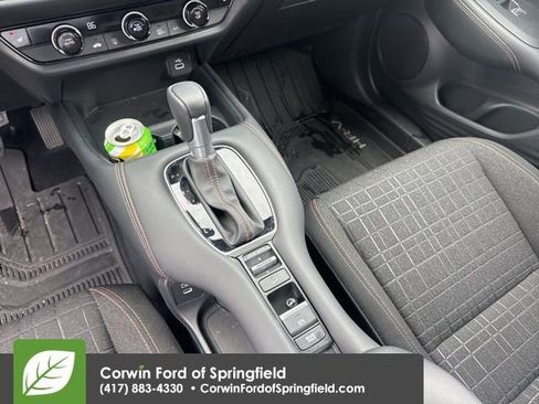 Used 2024 Honda HR-V Sport image 12