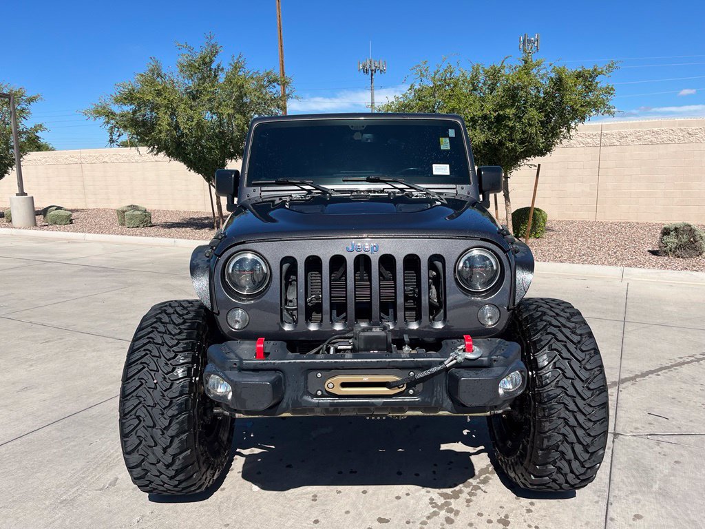 Used 2016 Jeep Wrangler Unlimited Rubicon AWD/4WD image 2